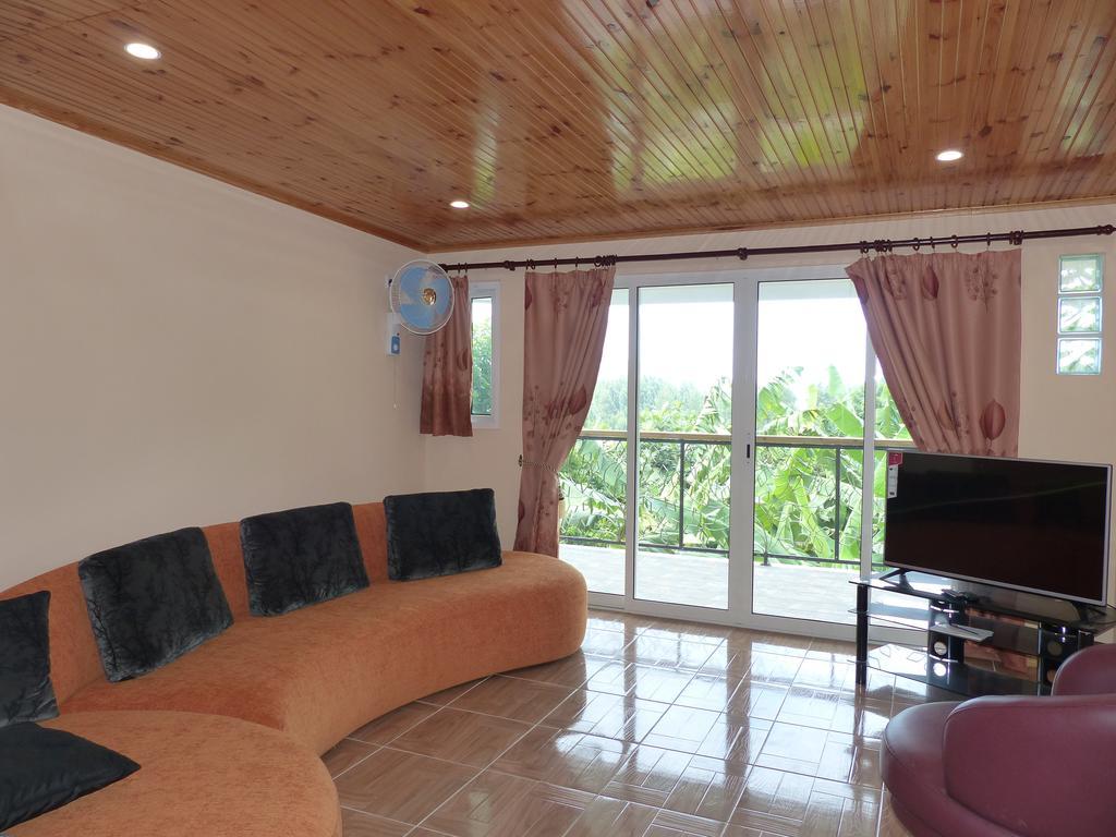 Apartamento Hibiscus House Seychelles Self Catering Victoria Exterior foto