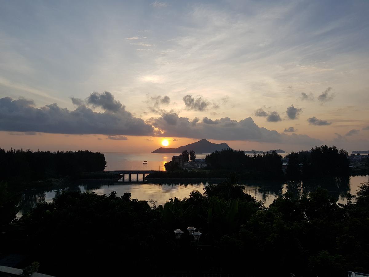 Apartamento Hibiscus House Seychelles Self Catering Victoria Exterior foto